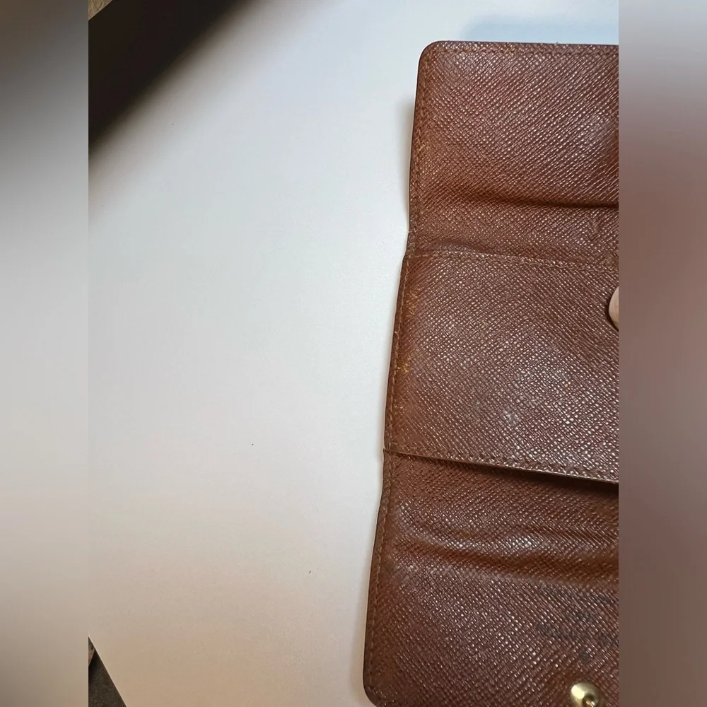 LOUIS VUITTON Monogram 6 Ring Key Holder Wallet